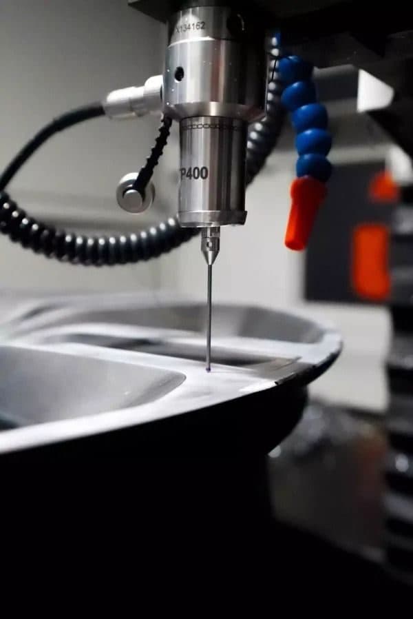 정밀 CNC 가공